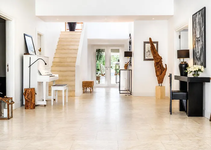 Luxury 9br Pool River Villa *