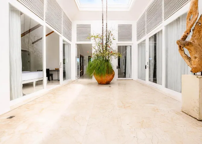 Luxury 9br Pool River فيلة